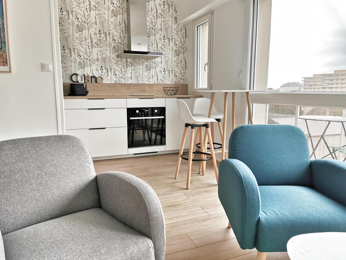Appartement Lumineux Avec Balcon Et Parking Cherbourg-en-Cotentin Luaran gambar